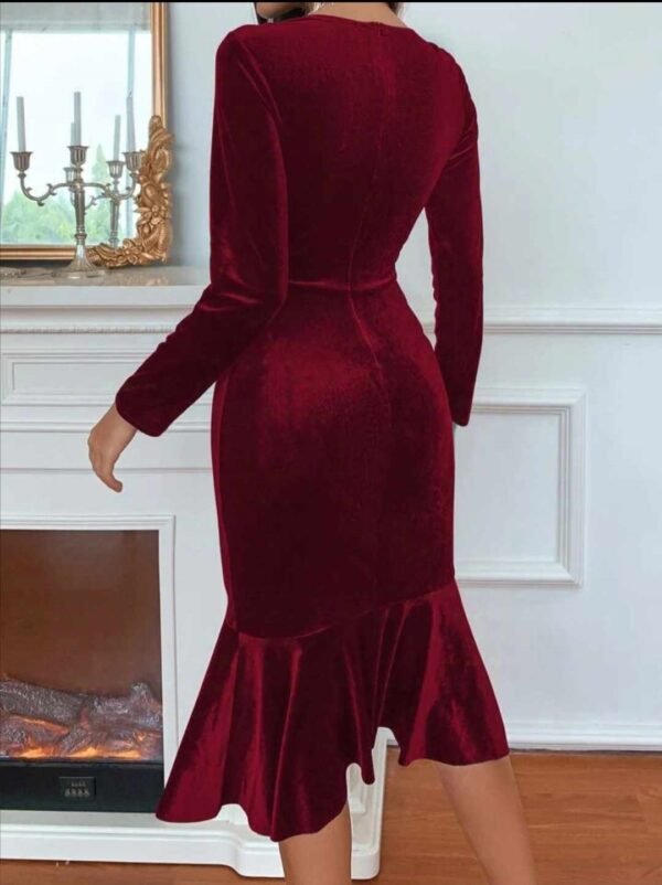 ABITO DA DONNA MIDI E CASUAL - immagine 3