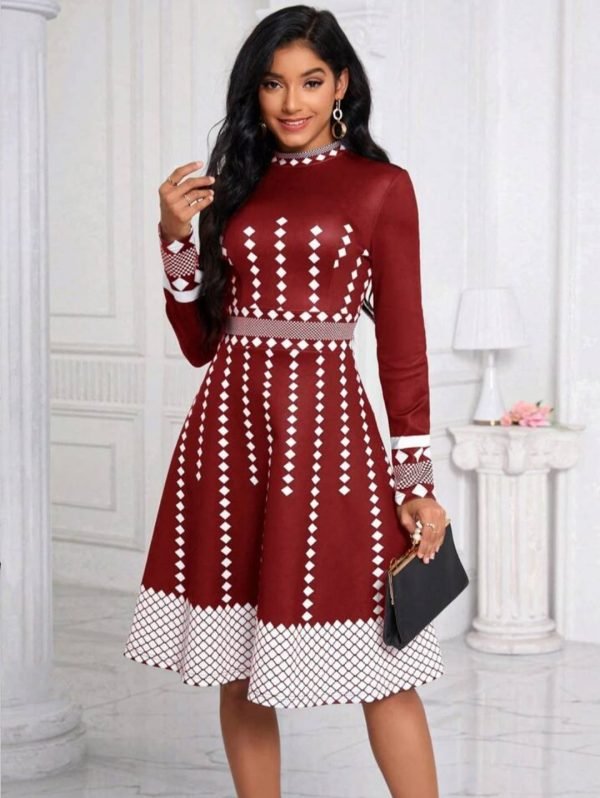 ABITO DA DONNA ELEGANTE E CASUAL - immagine 4