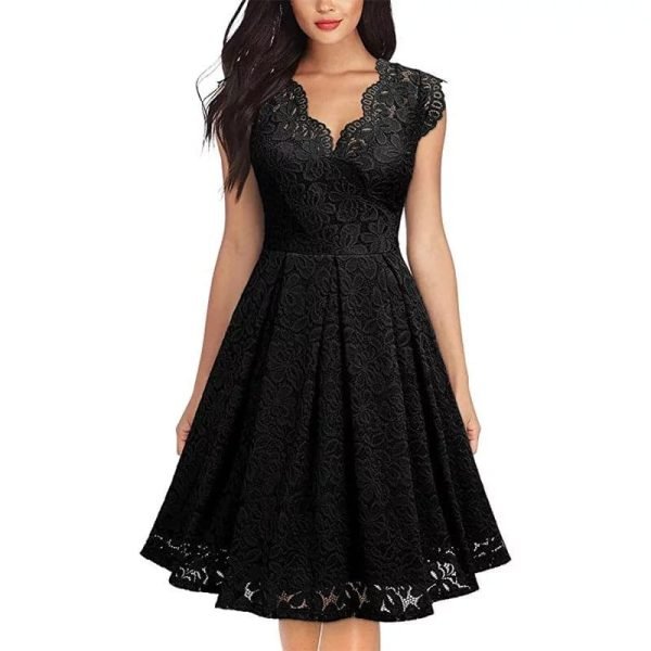 ABITO DA DONNA CORTO IN PIZZO - immagine 4