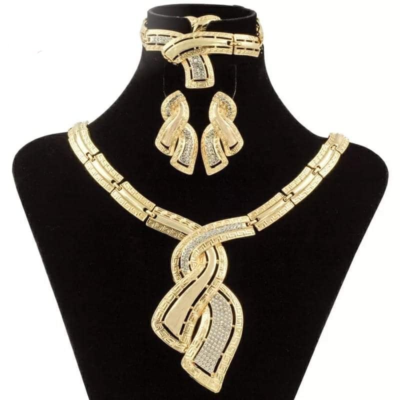 SET COMPLETO PARURE PLACCATO