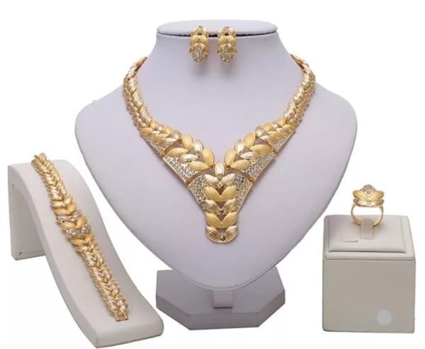 SET COMPLETO PARURE DA DONNA