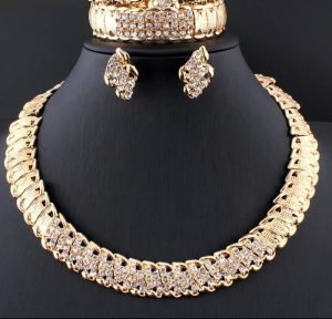 SET COMPLETO PARURE PLACCATO