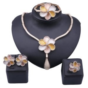 SET COMPLETO PARURE DA DONNA