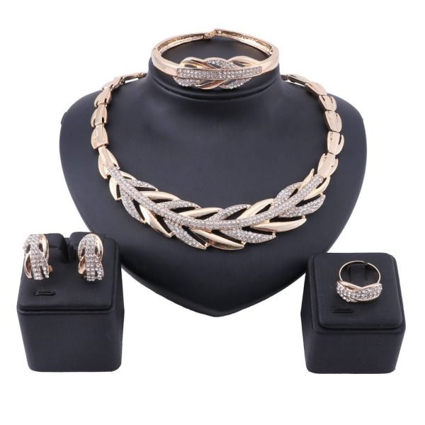 SET COMPLETO PARURE DA DONNA
