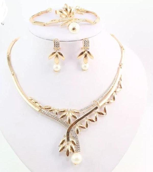 SET COMPLETO PARURE DA DONNA