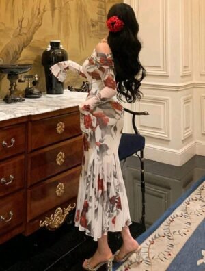 ABITO DA DONNA ELEGANTE