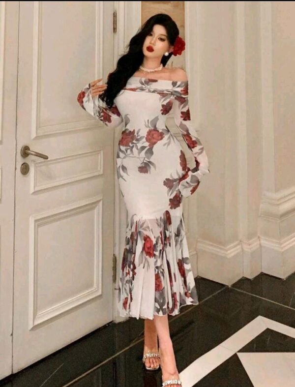 ABITO DA DONNA ELEGANTE